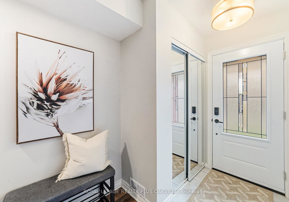 2300-brays-lane-oakville-ontario-w12373383