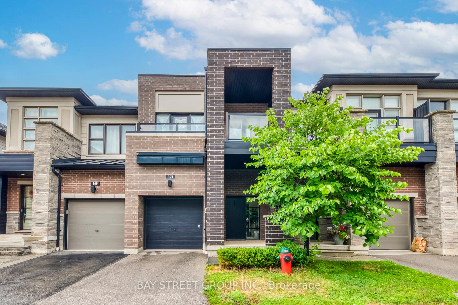 371-athabasca-common-oakville-ontario-w12373445