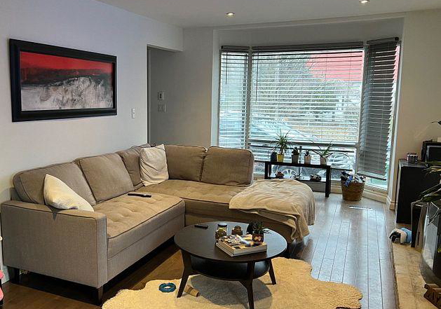 9-delroy-drive-etobicoke-ontario-w12373481