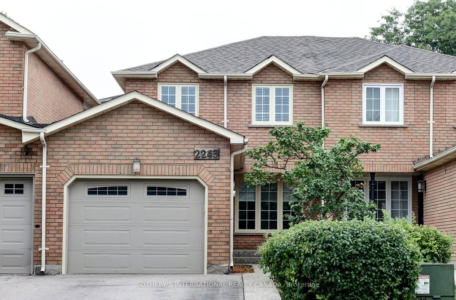 2243-shipwright-road-oakville-ontario-w12373764