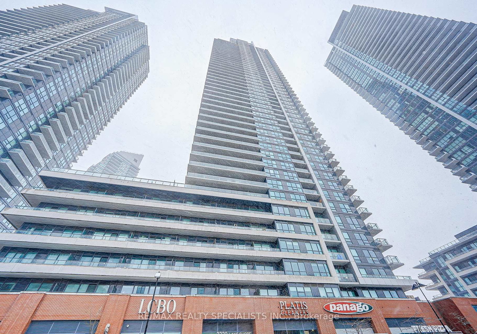 2220-lakeshore-boulevard-w-etobicoke-ontario-w12373882