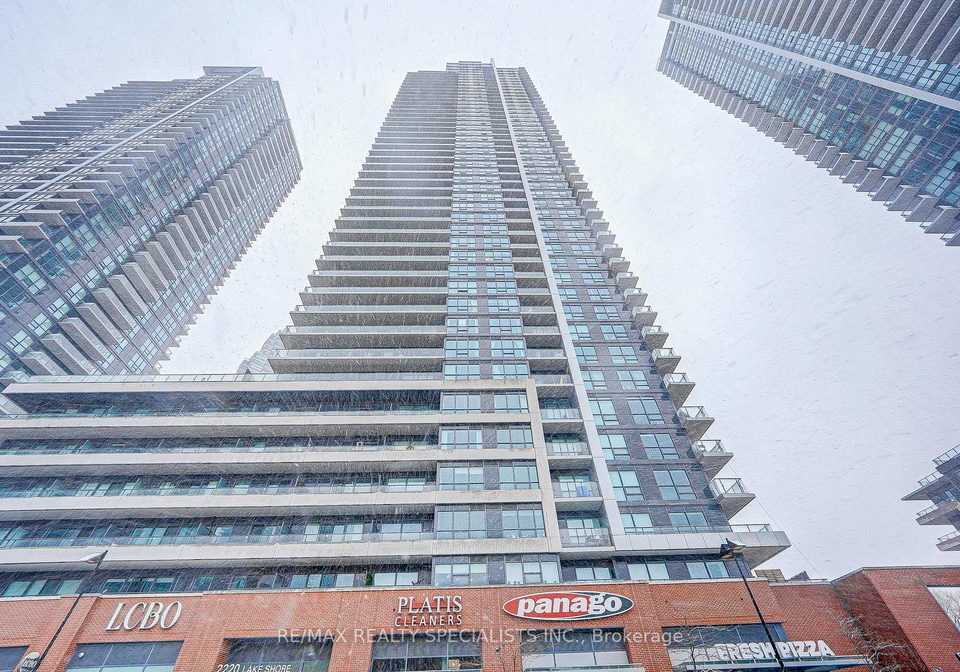 2220-lakeshore-boulevard-w-etobicoke-ontario-w12373882
