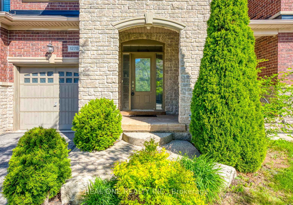 1275-craigleith-road-oakville-ontario-w12373926