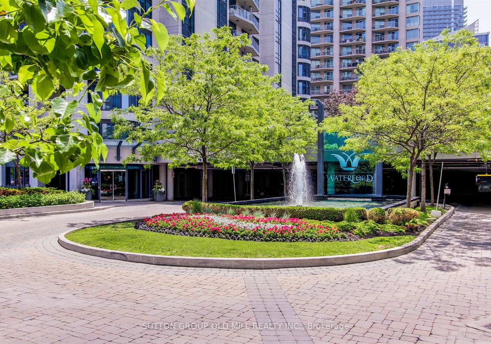 2087-lake-shore-boulevard-w-etobicoke-ontario-w12373975