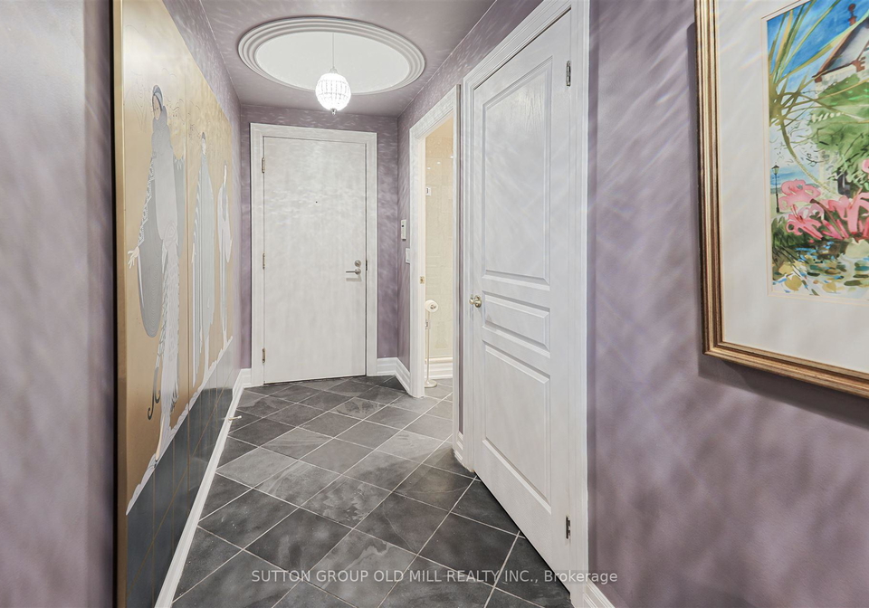 2087-lake-shore-boulevard-w-etobicoke-ontario-w12373975