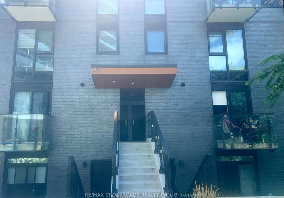 15-brin-drive-etobicoke-ontario-w12373984