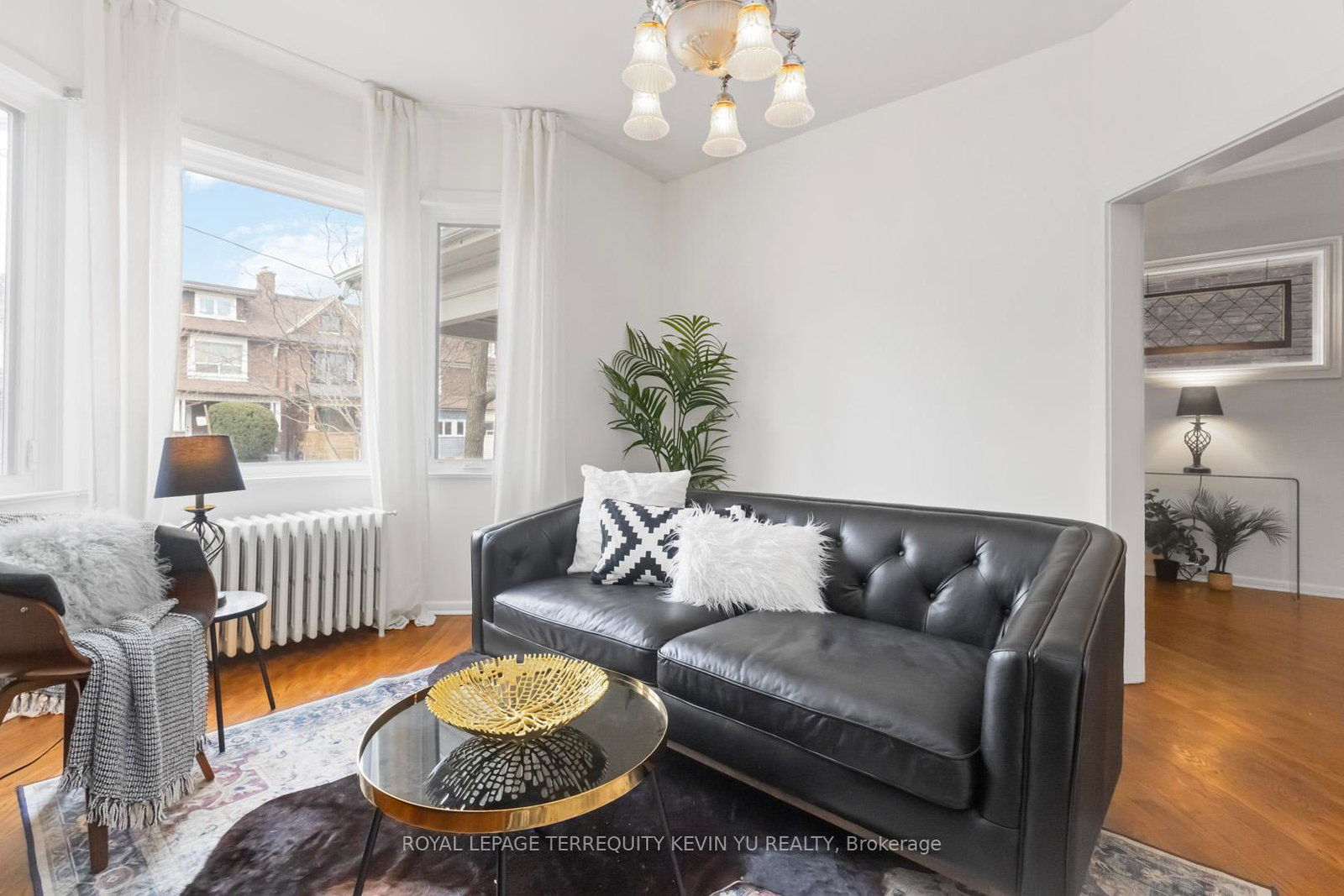 23-kenneth-avenue-toronto-ontario-w12373992