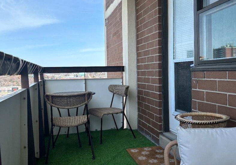 541-blackthorn-avenue-toronto-ontario-w12374026