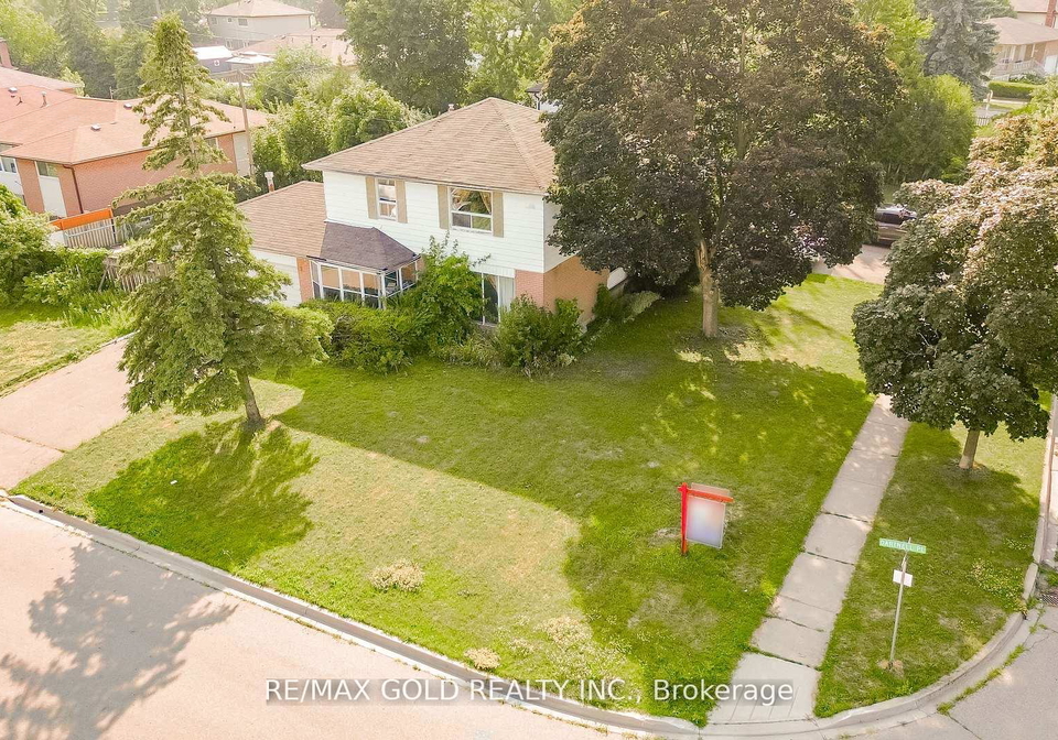 1-dartnell-place-brampton-ontario-w12374033