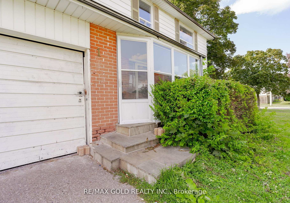 1-dartnell-place-brampton-ontario-w12374033