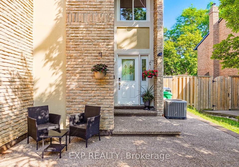 76-salisbury-circle-brampton-ontario-w12374180
