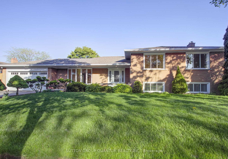 951-streamway-crescent-mississauga-ontario-w12374796