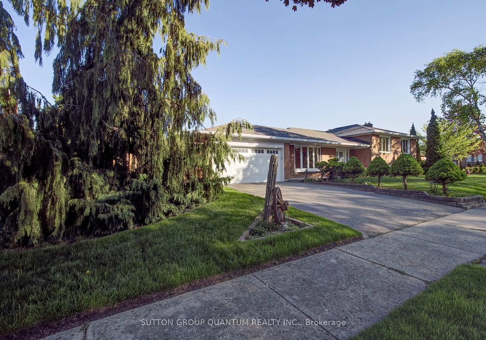 951-streamway-crescent-mississauga-ontario-w12374796