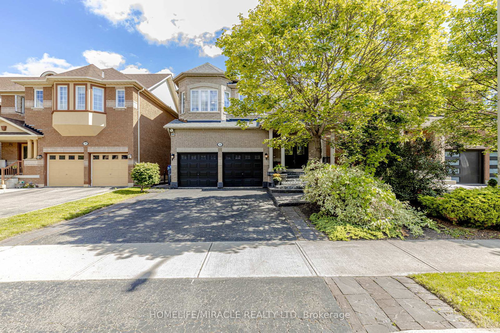 32-masters-green-crescent-brampton-ontario-w12374834