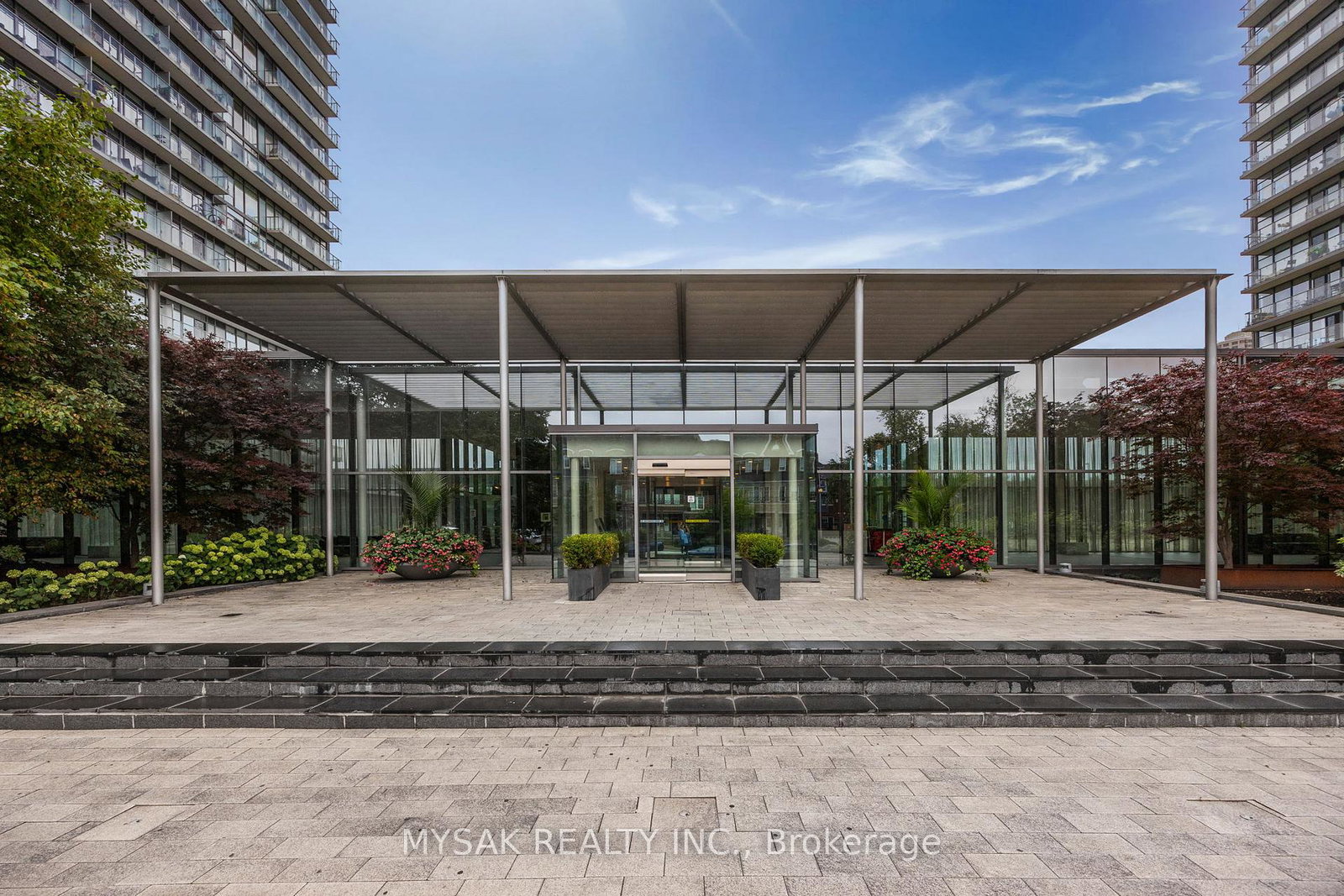 105-the-queensway-toronto-ontario-w12374913
