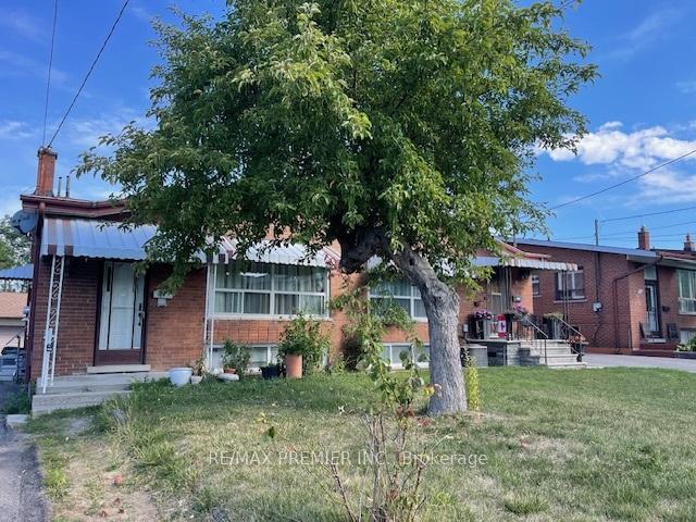 6-gotham-court-north-york-ontario-w12375156