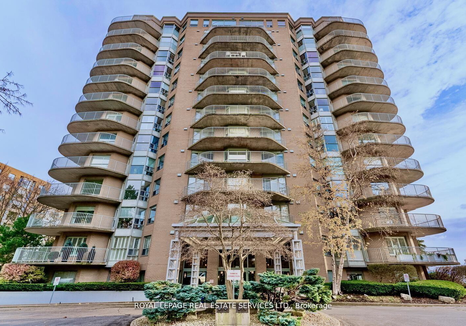 2190-lakeshore-road-burlington-ontario-w12375236