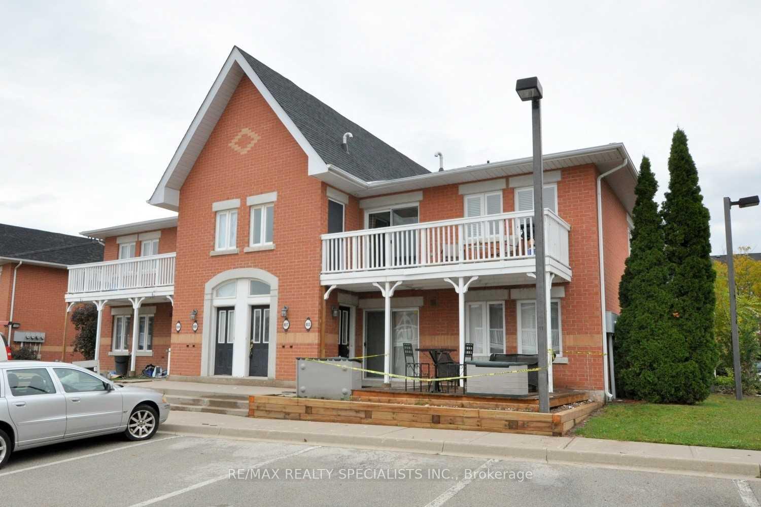 1701-lampman-avenue-burlington-ontario-w12375449