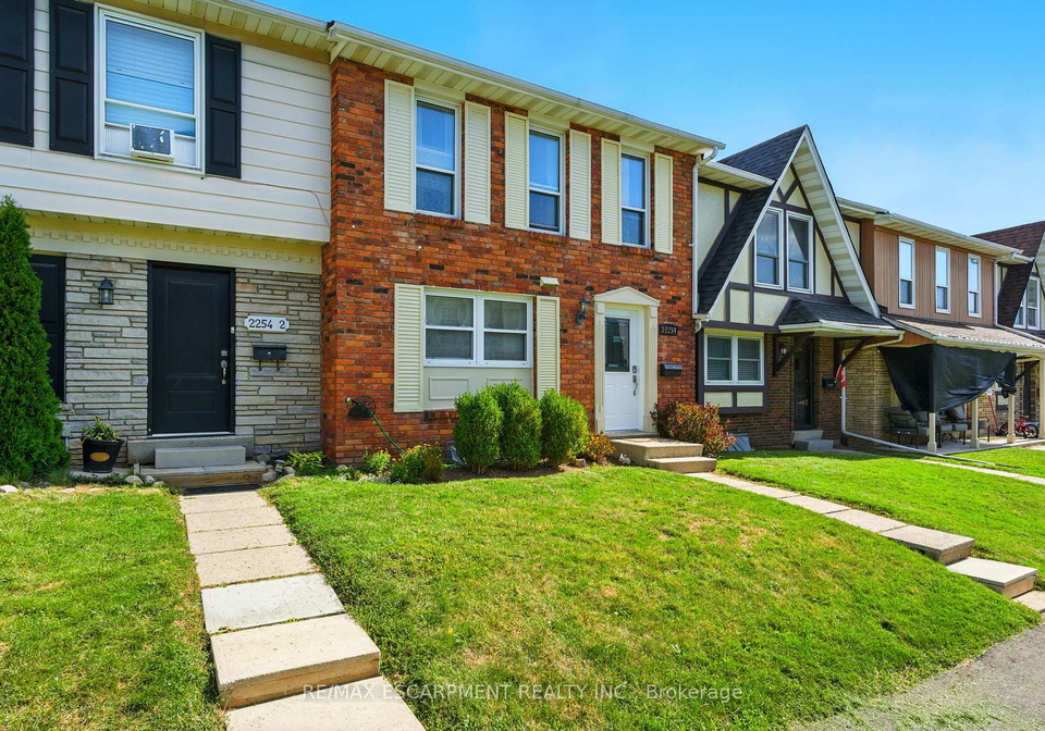 2254-upper-middle-road-burlington-ontario-w12375488