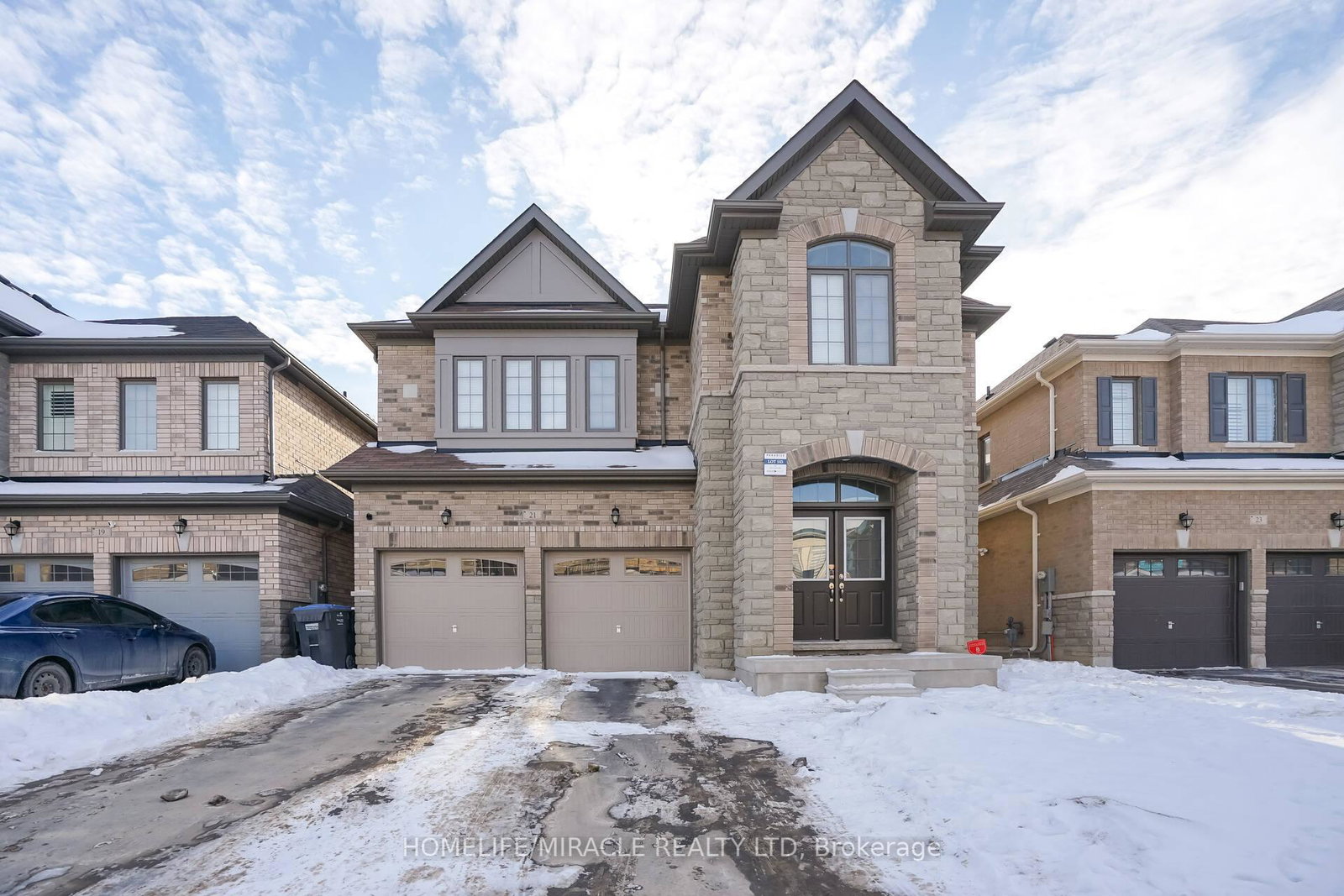 21-ezra-crescent-brampton-ontario-w12375594