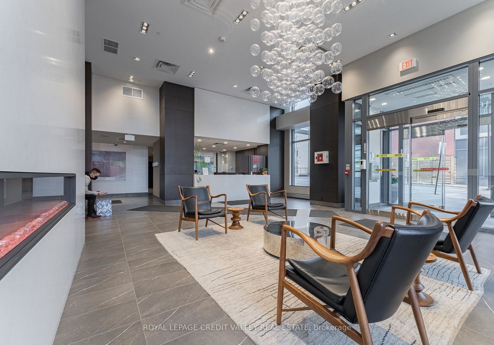 10-park-lawn-road-etobicoke-ontario-w12375659
