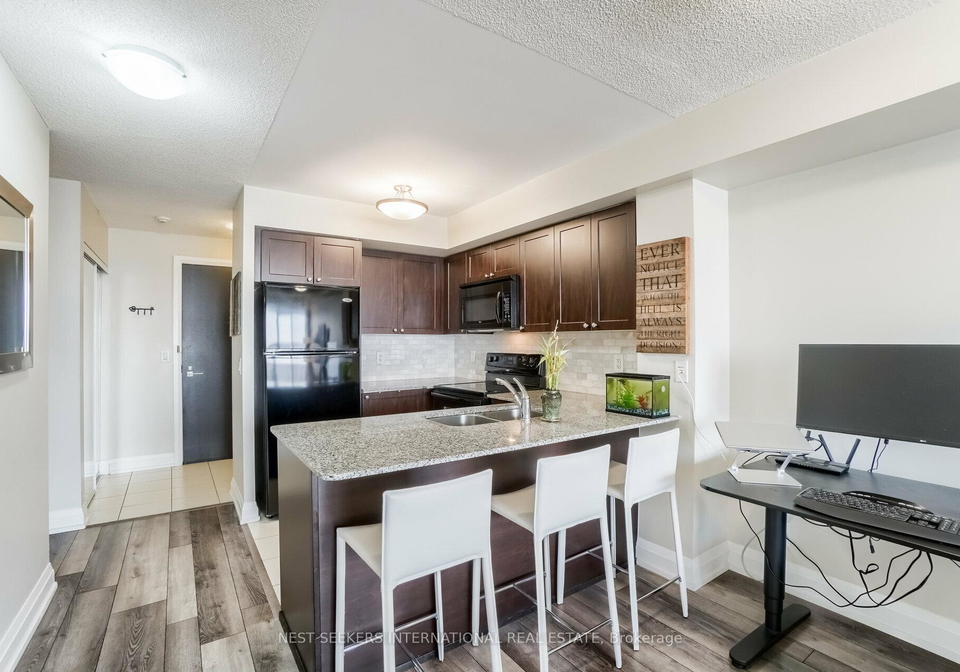 1070-sheppard-avenue-w-york-ontario-w12375726
