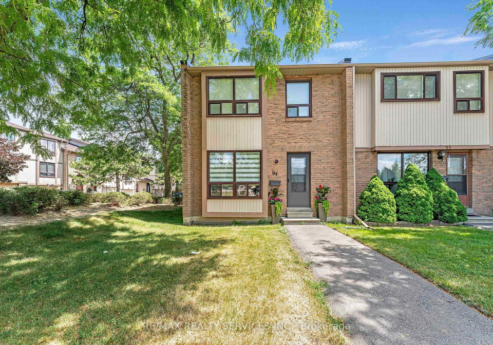 guildford-crescent-brampton-ontario-w12375828