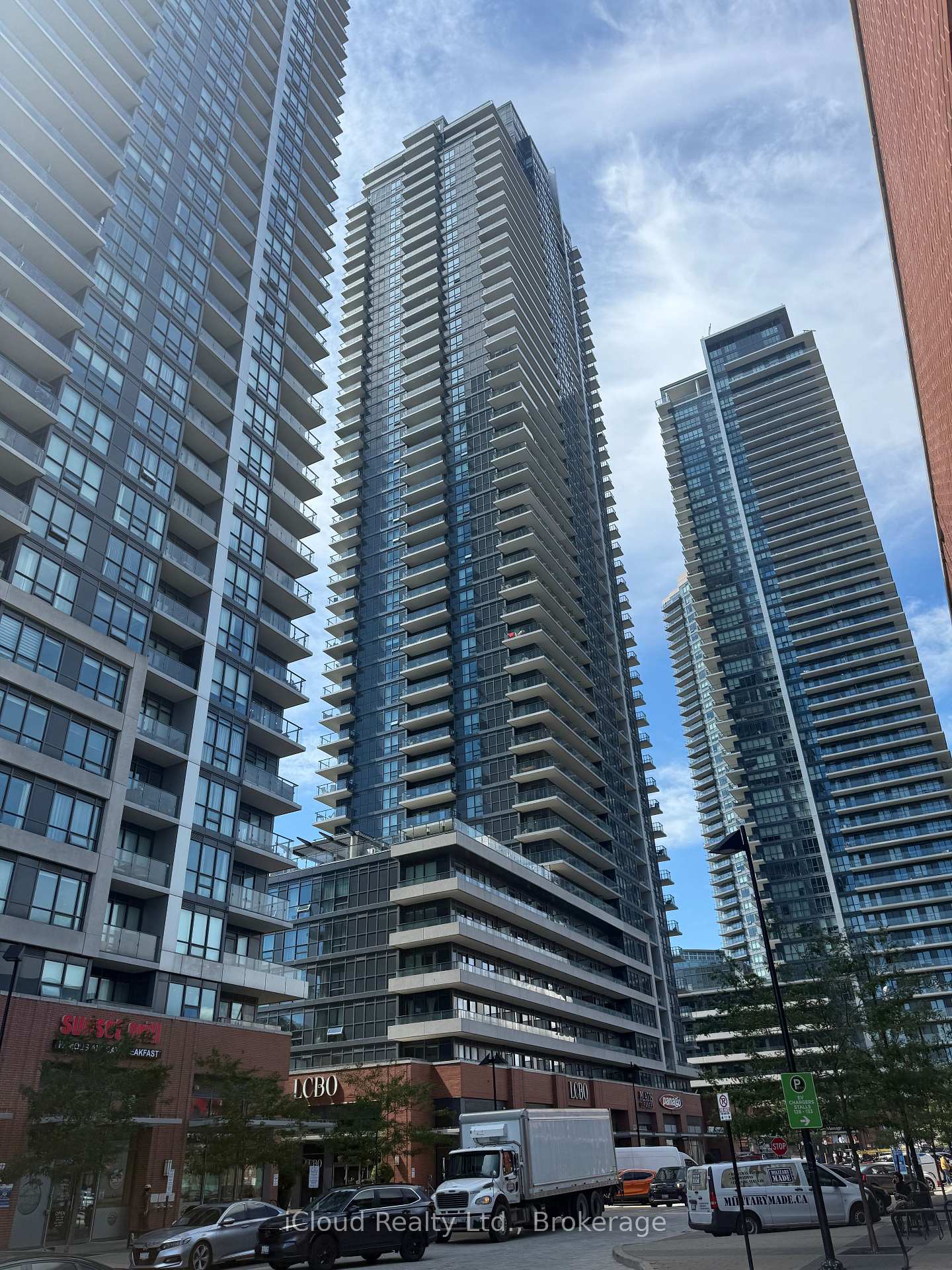 2220-1508-lake-shore-boulevard-w-etobicoke-ontario-w12375860