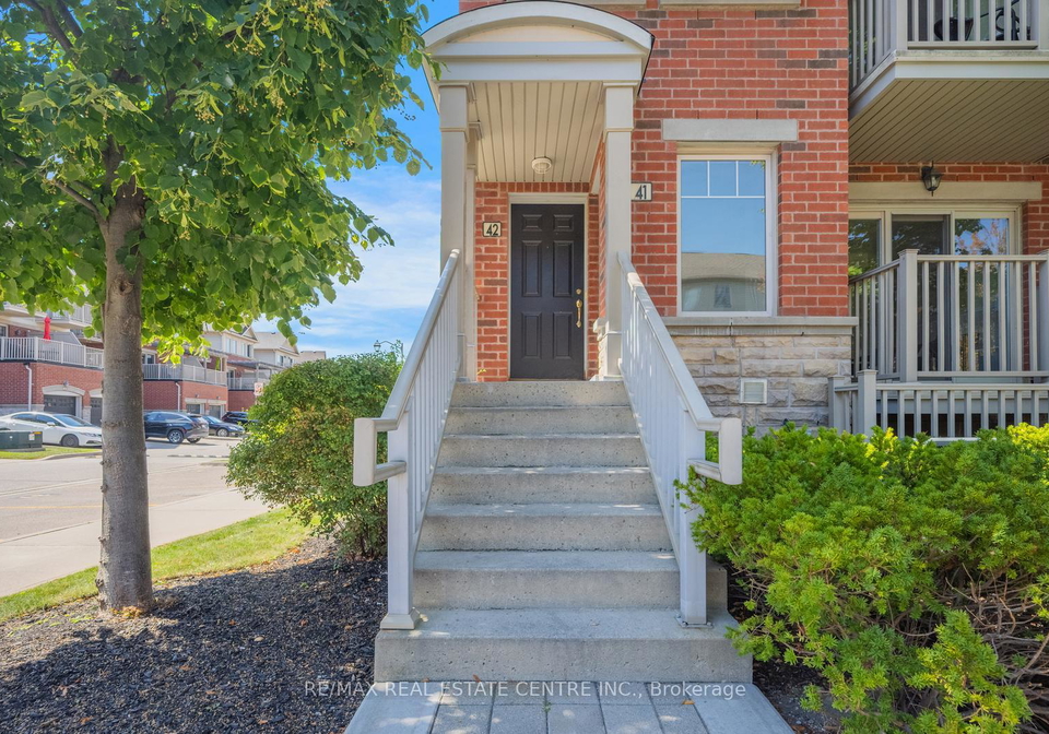 3250-bentley-drive-mississauga-ontario-w12375967