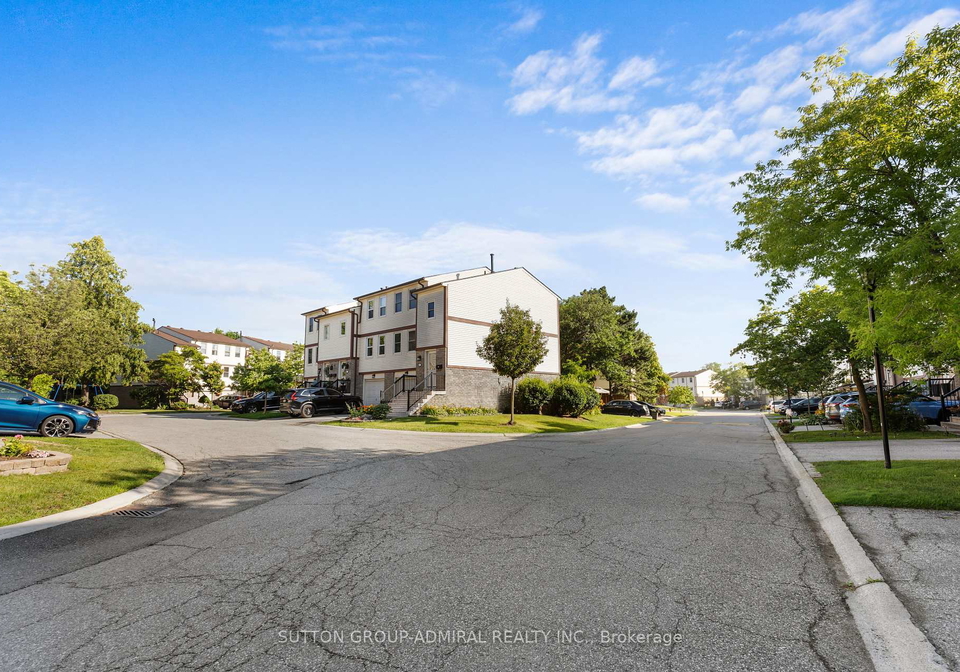 7340-copenhagen-road-mississauga-ontario-w12375972