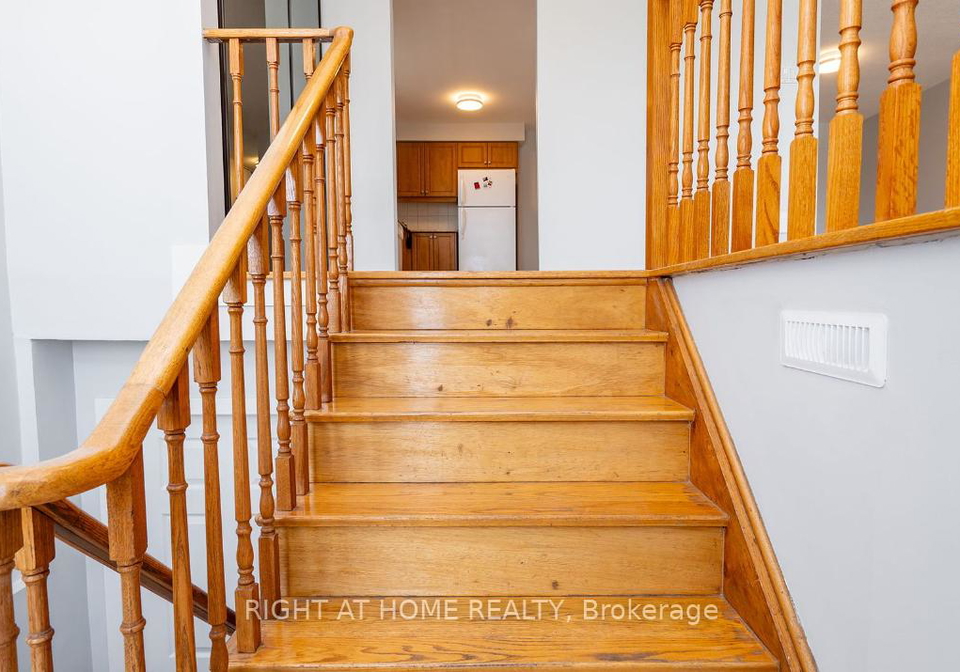 4122-dursley-crescent-mississauga-ontario-w12375988