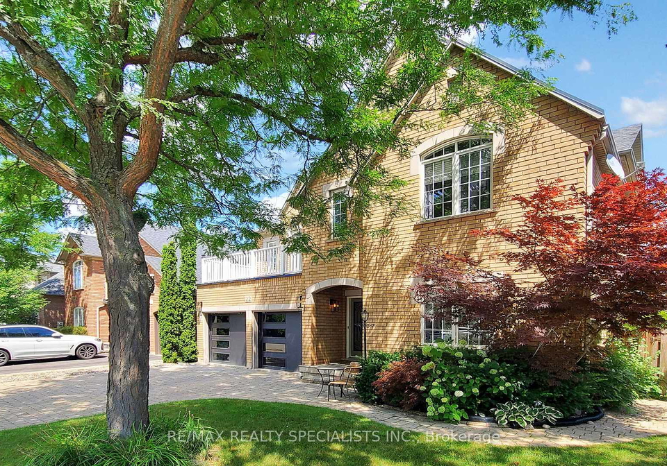 22-sawston-circle-brampton-ontario-w12376347