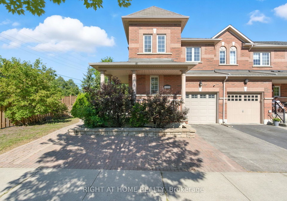 1233-lamont-crescent-milton-ontario-w12376478