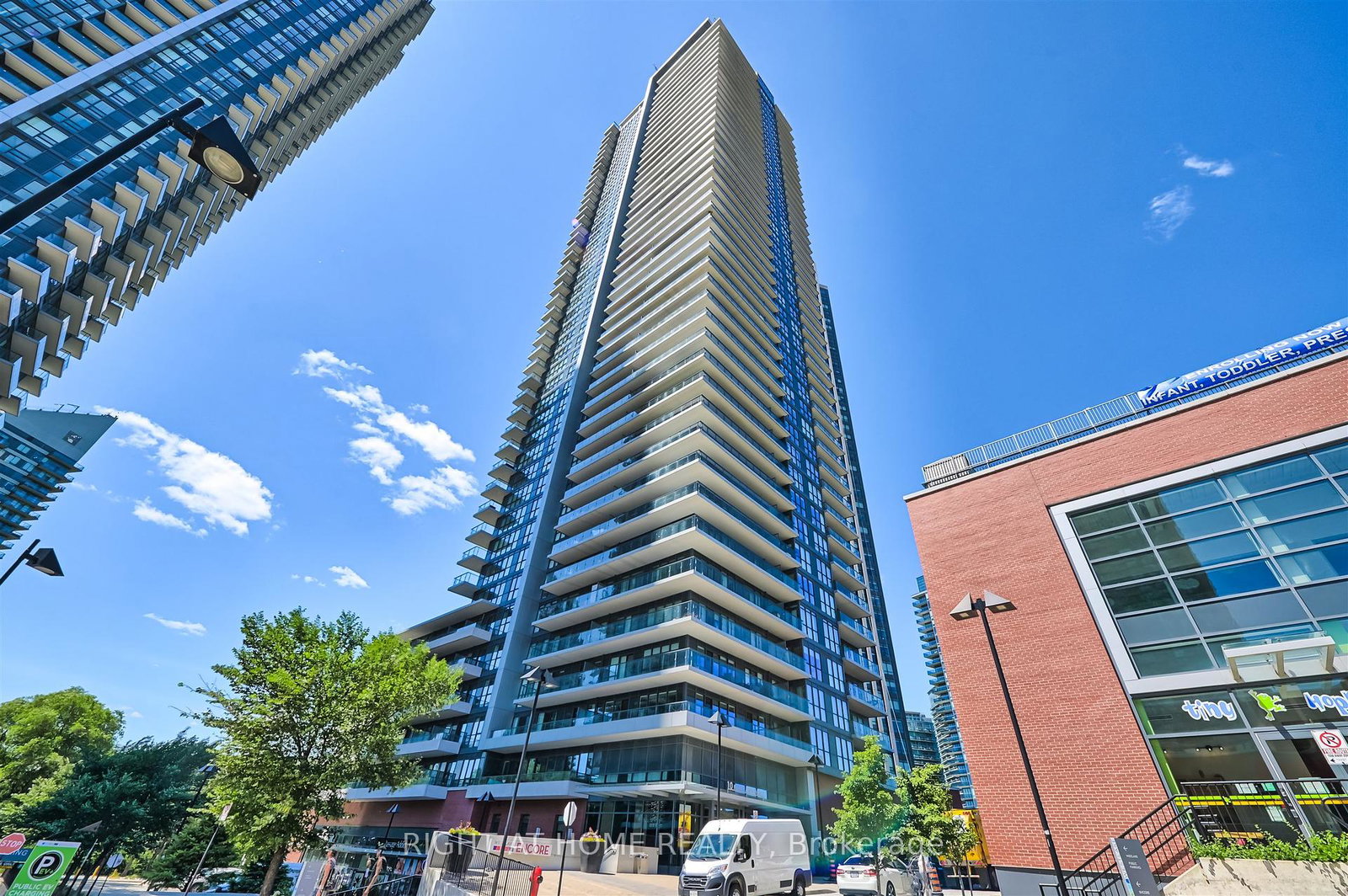 10-park-lawn-road-etobicoke-ontario-w12376485