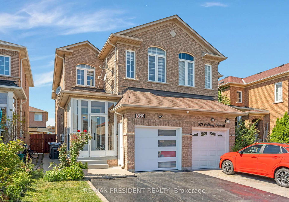 823-ledbury-crescent-mississauga-ontario-w12376549