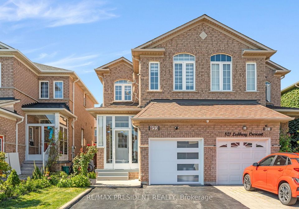 823-ledbury-crescent-mississauga-ontario-w12376549