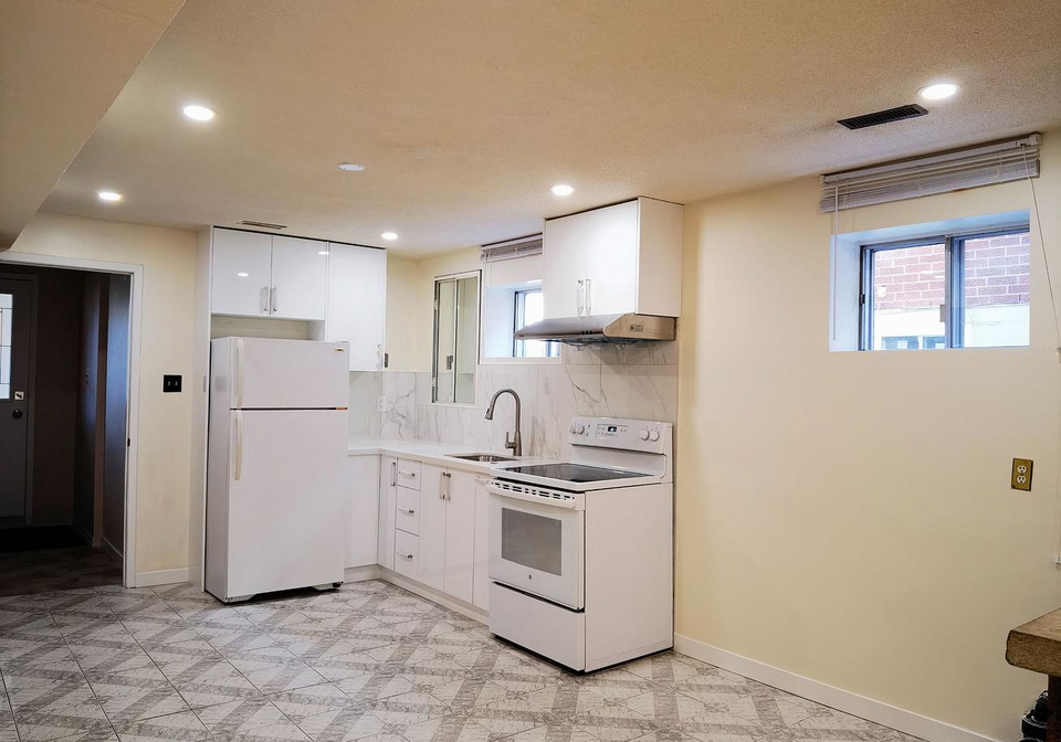 2428-cashmere-avenue-mississauga-ontario-w12376570