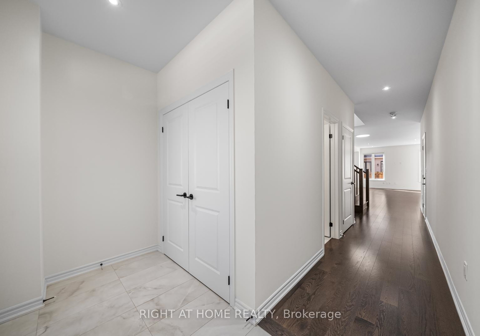 471-bergamot-avenue-milton-ontario-w12376571