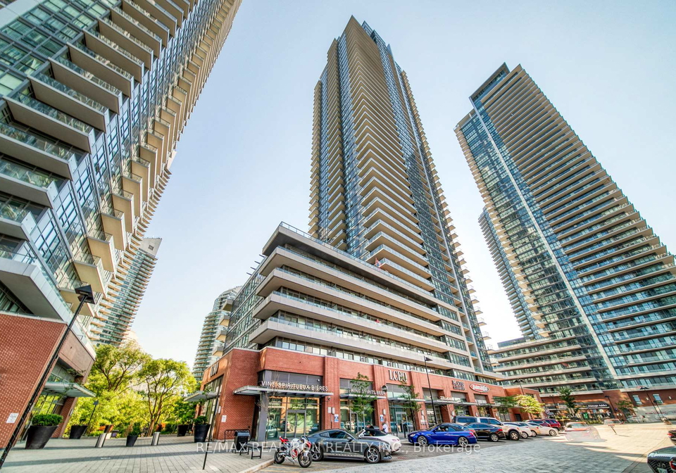 2220-lakeshore-boulevard-w-etobicoke-ontario-w12376679