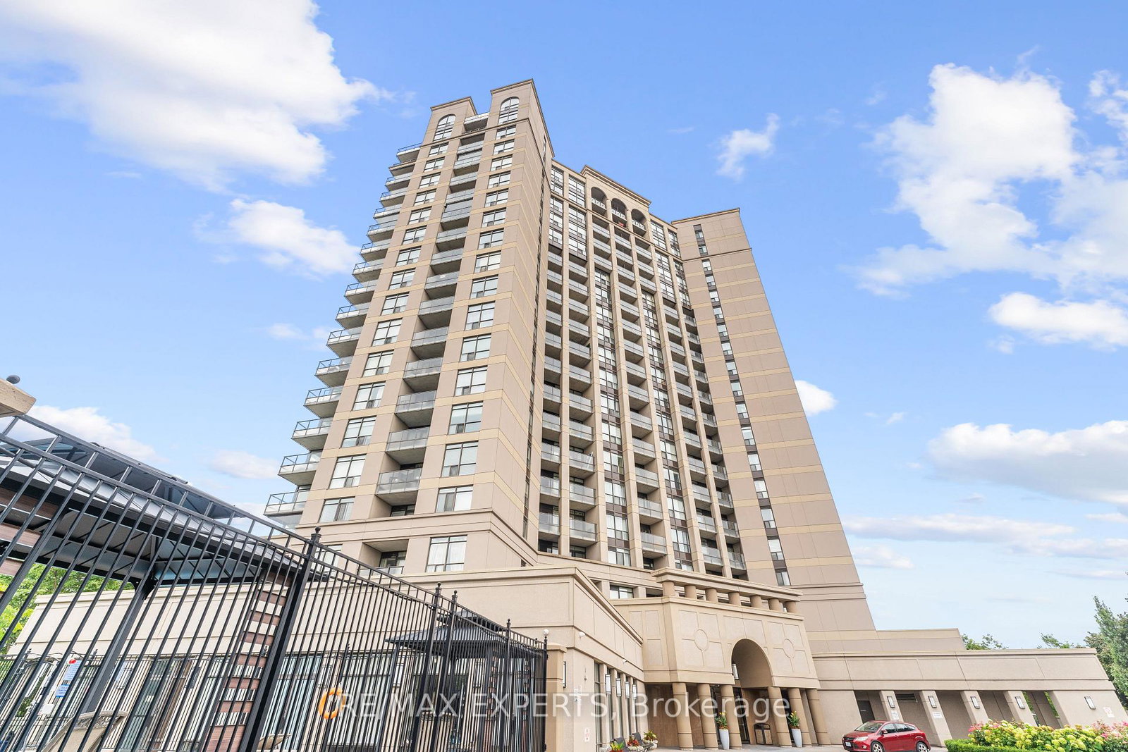 220-forum-drive-mississauga-ontario-w12376721