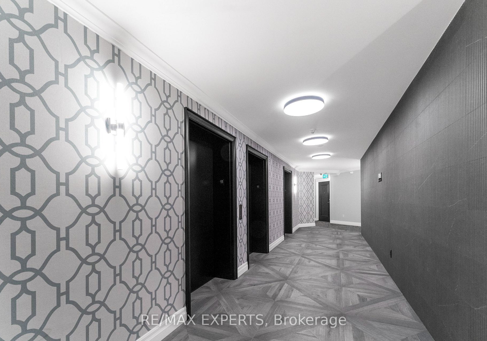 220-forum-drive-mississauga-ontario-w12376721