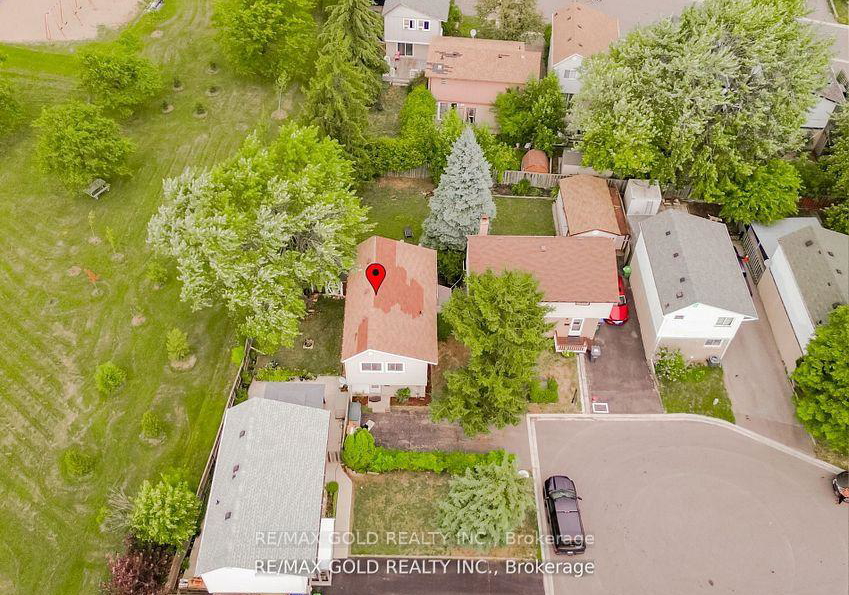 17-greenhills-square-brampton-ontario-w12376727