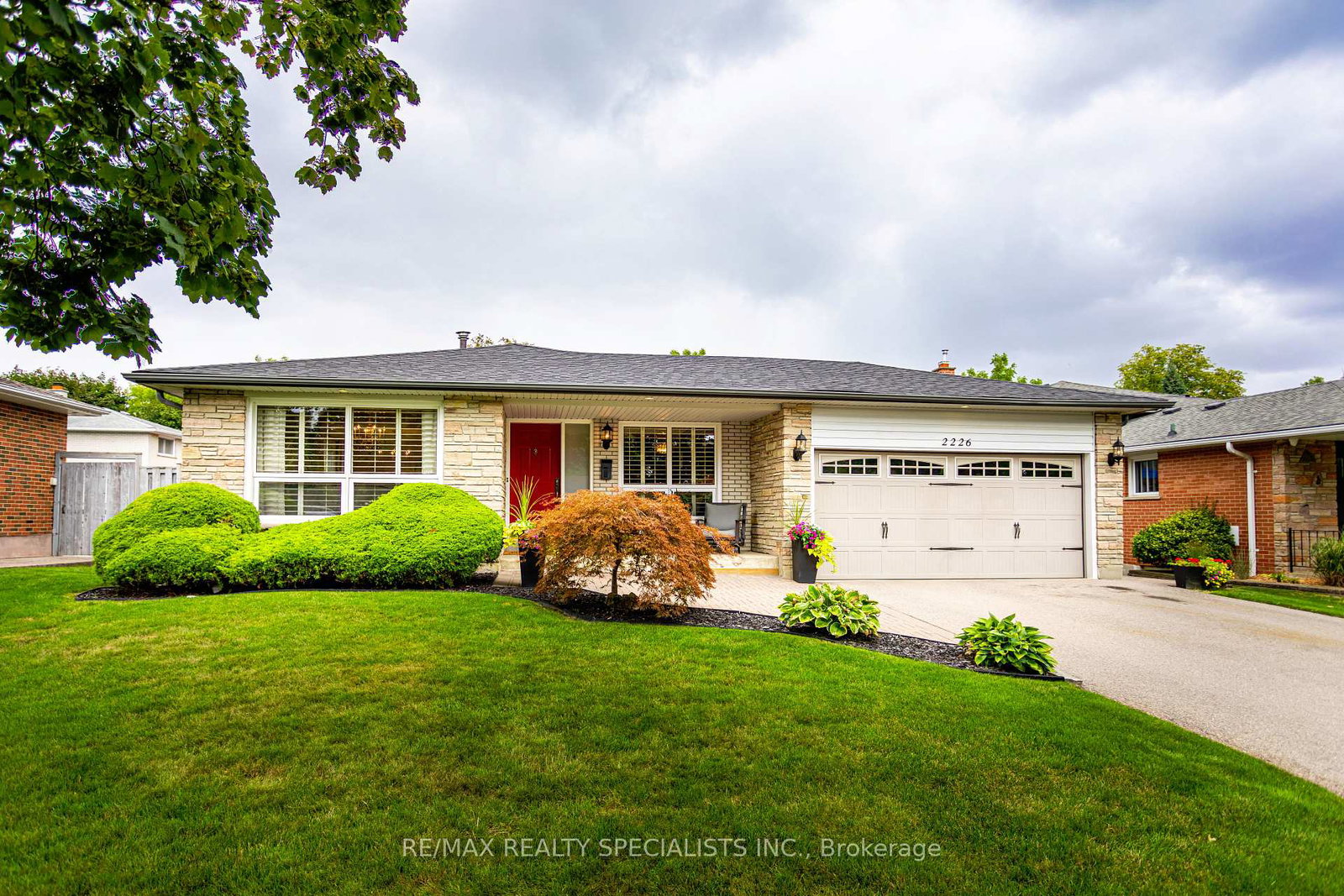 2226-waycross-crescent-mississauga-ontario-w12376859