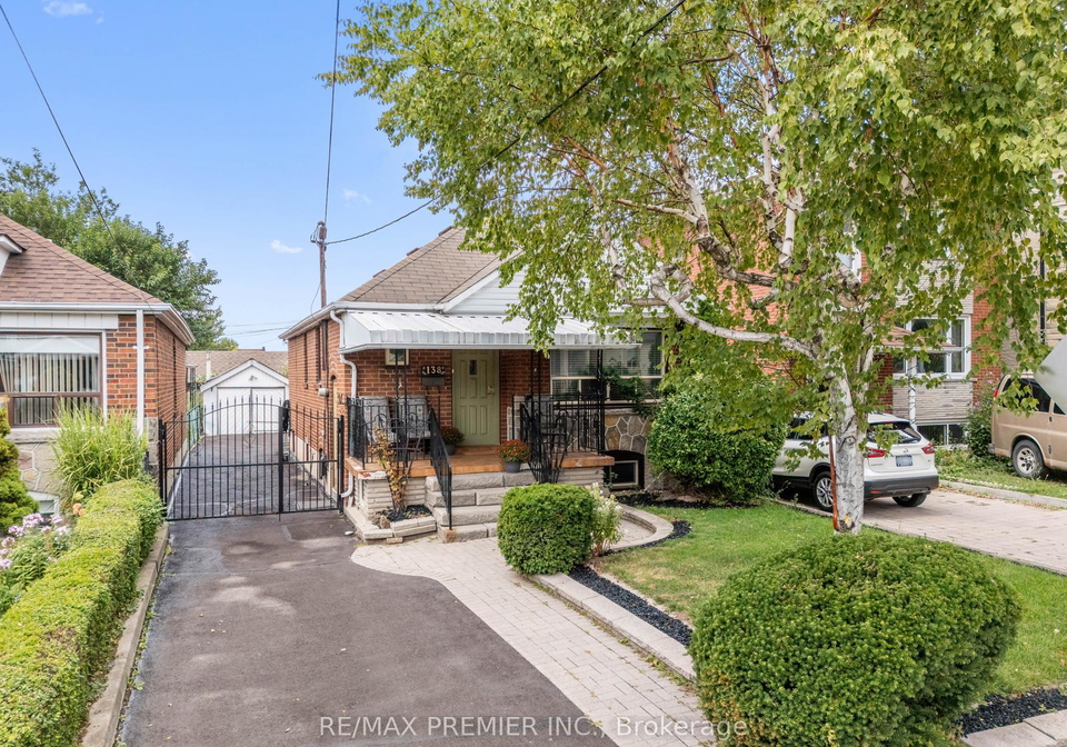 138-kane-avenue-toronto-ontario-w12376900