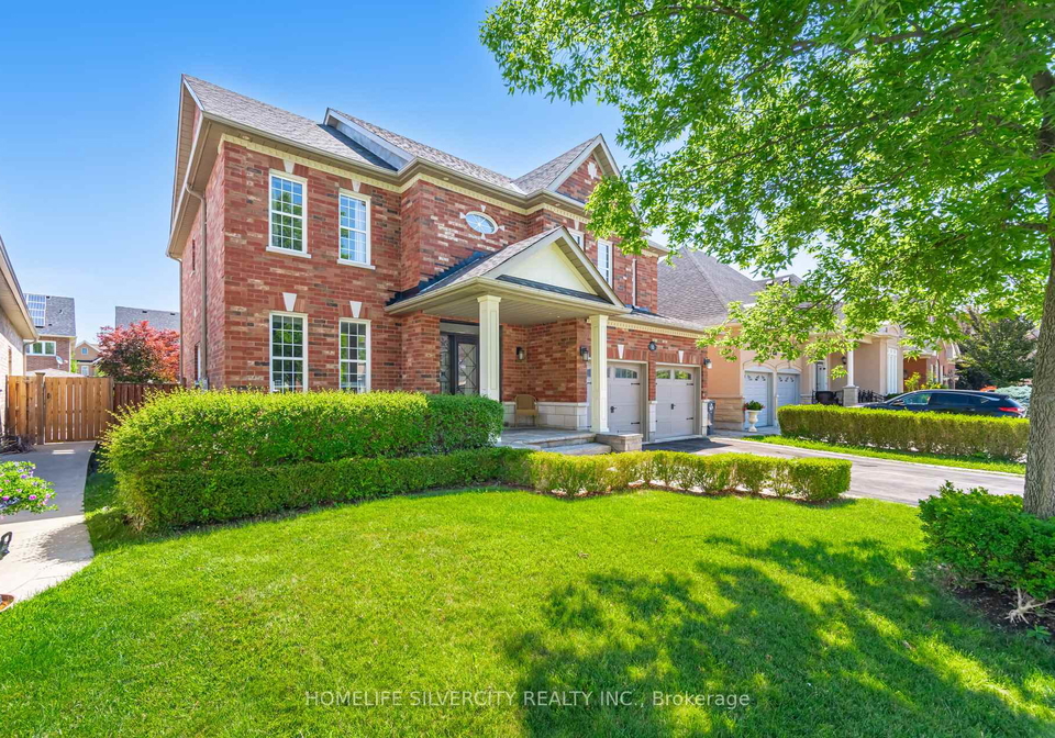11-fontainebleu-upper-road-brampton-ontario-w12376974