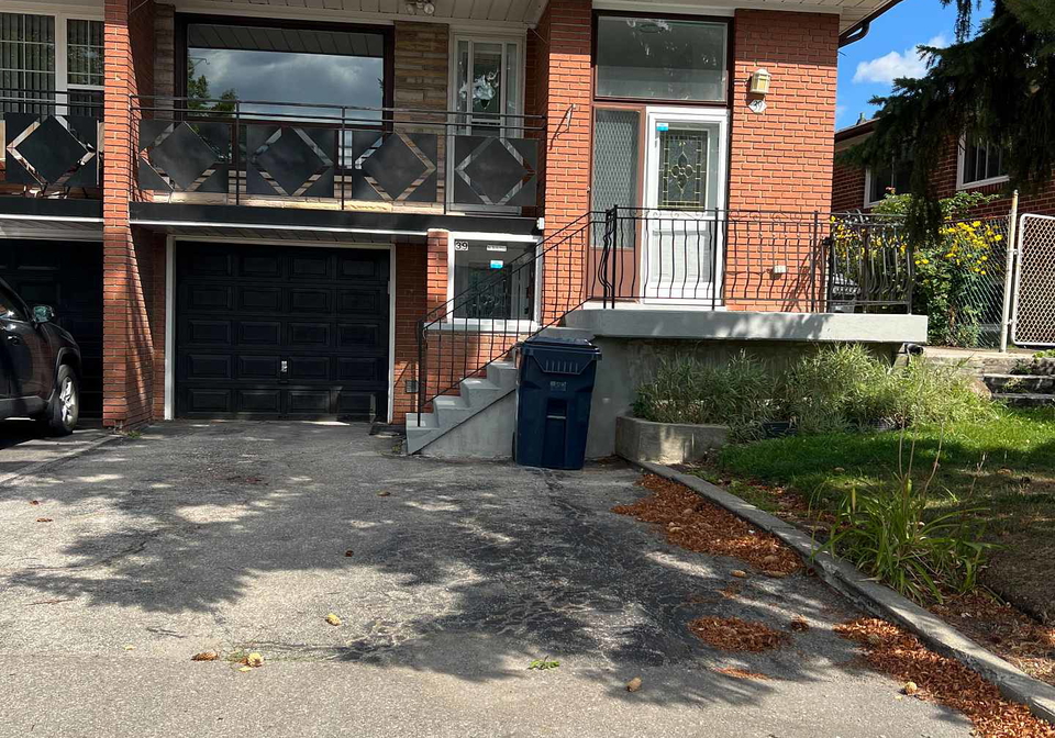 39-picaro-drive-york-ontario-w12377217