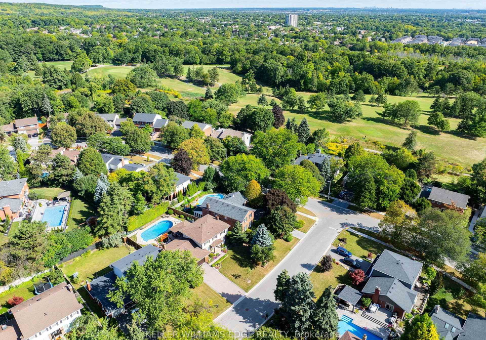 2105-agincourt-crescent-burlington-ontario-w12377327