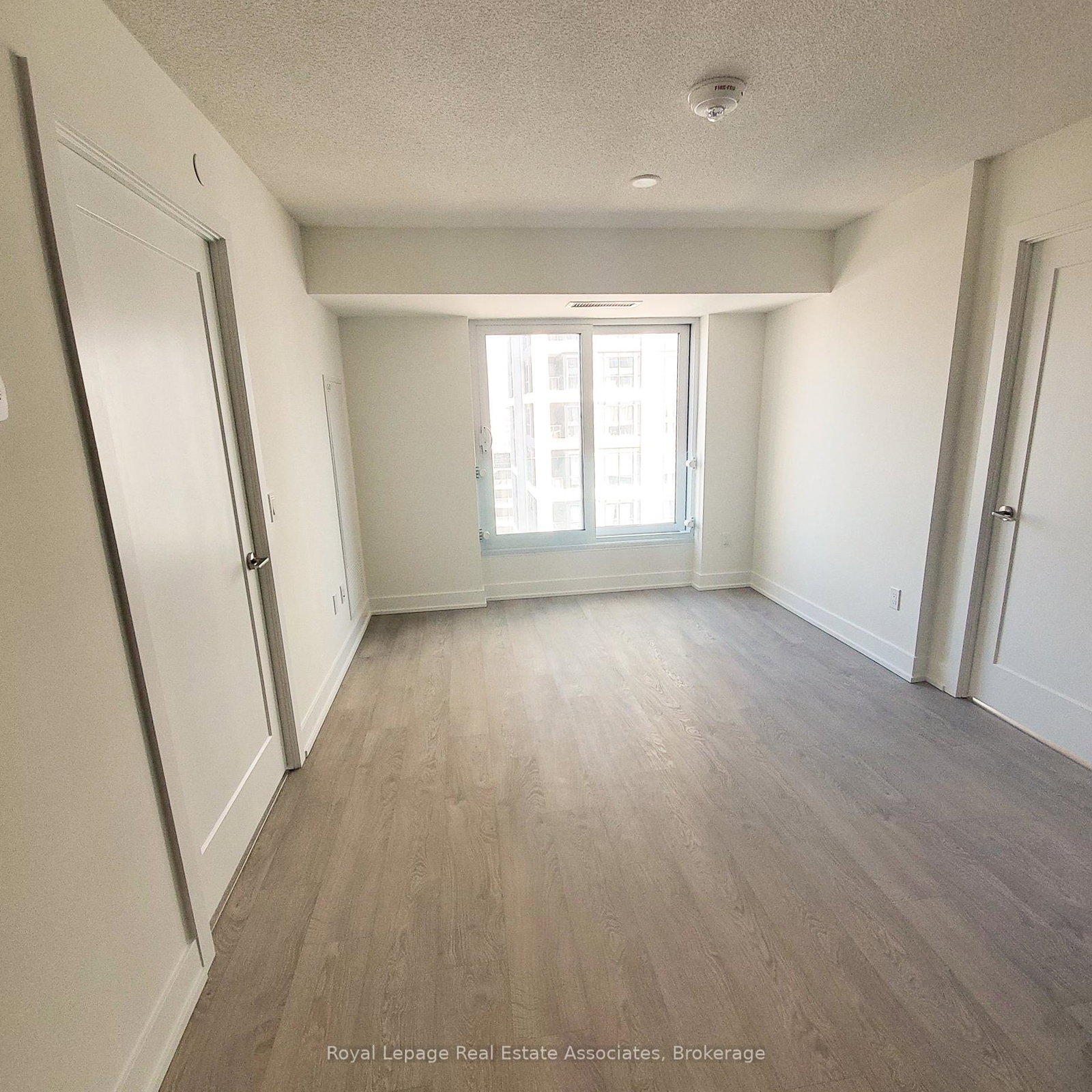 9-mabelle-avenue-etobicoke-ontario-w12377365