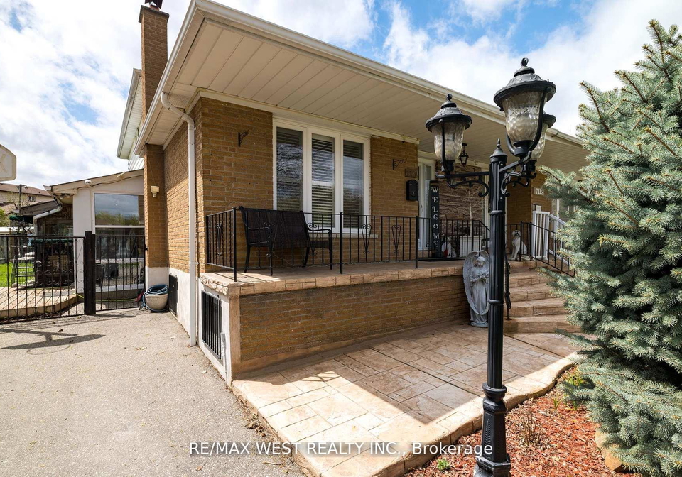7110-codlin-avenue-mississauga-ontario-w12377393