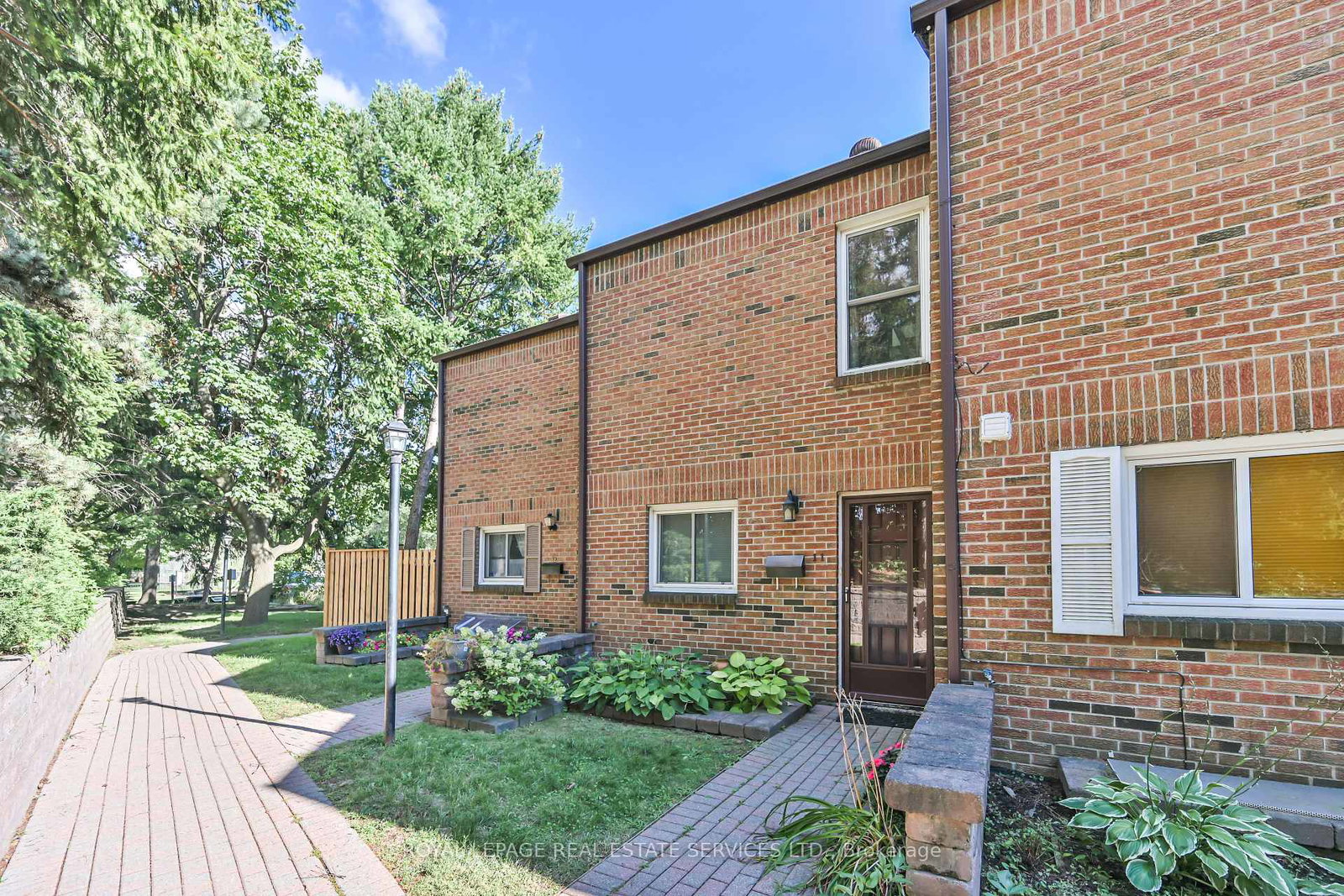442-perth-avenue-toronto-ontario-w12377475